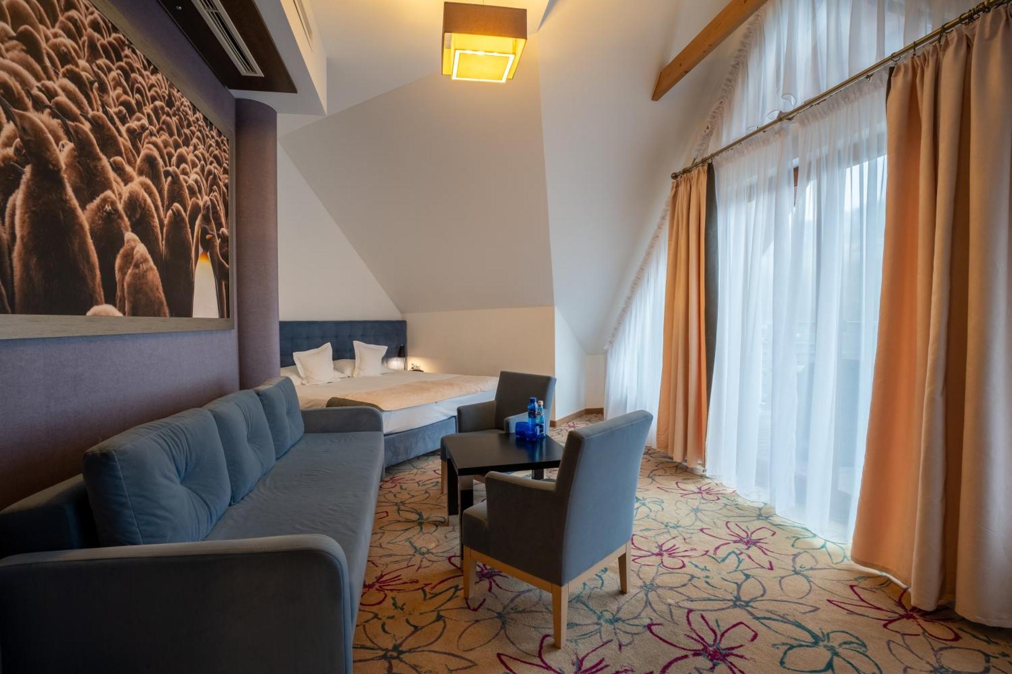 Hotel & Spa Czarny Gron Rzyki Dış mekan fotoğraf