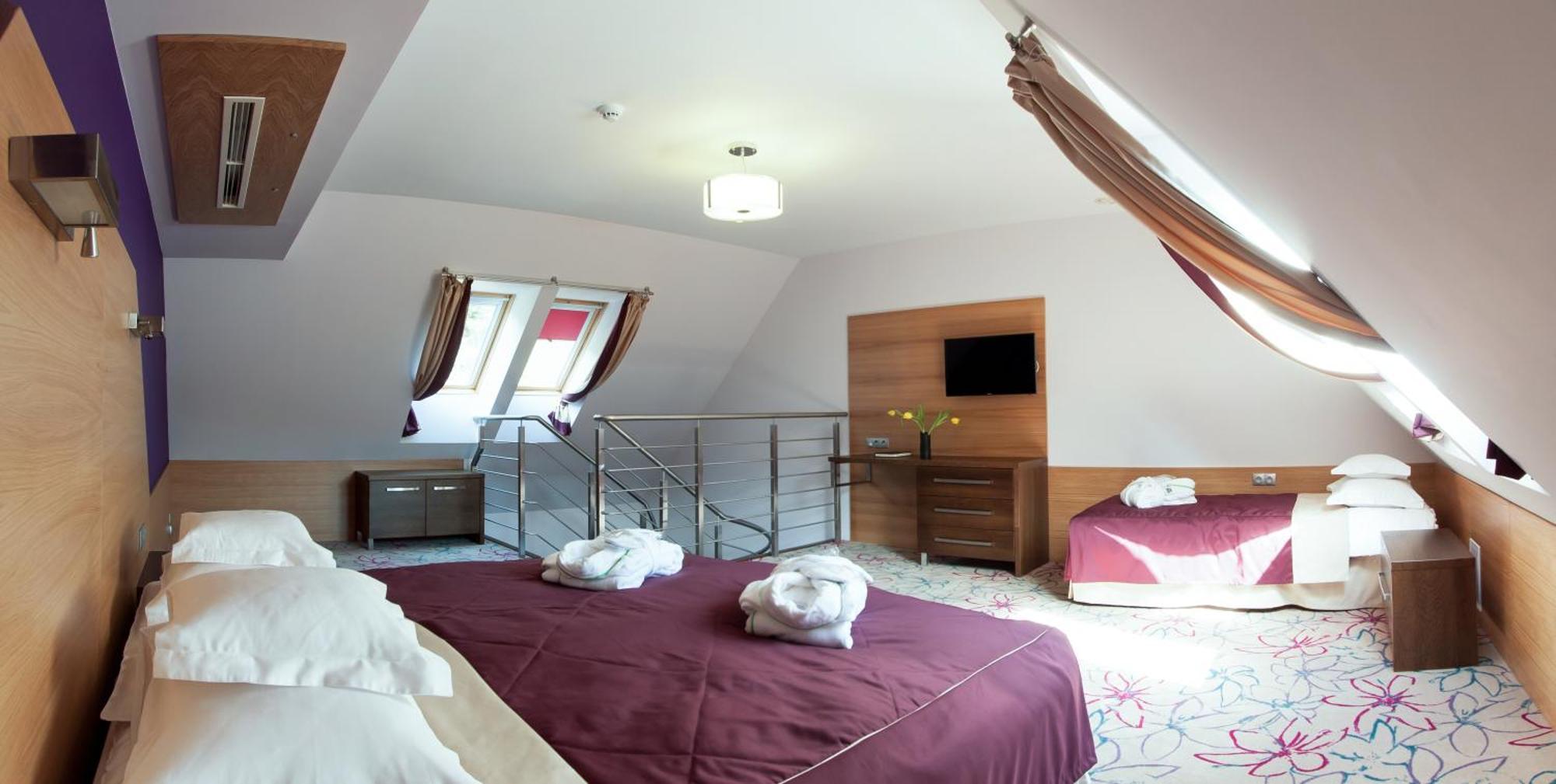 Hotel & Spa Czarny Gron Rzyki Oda fotoğraf