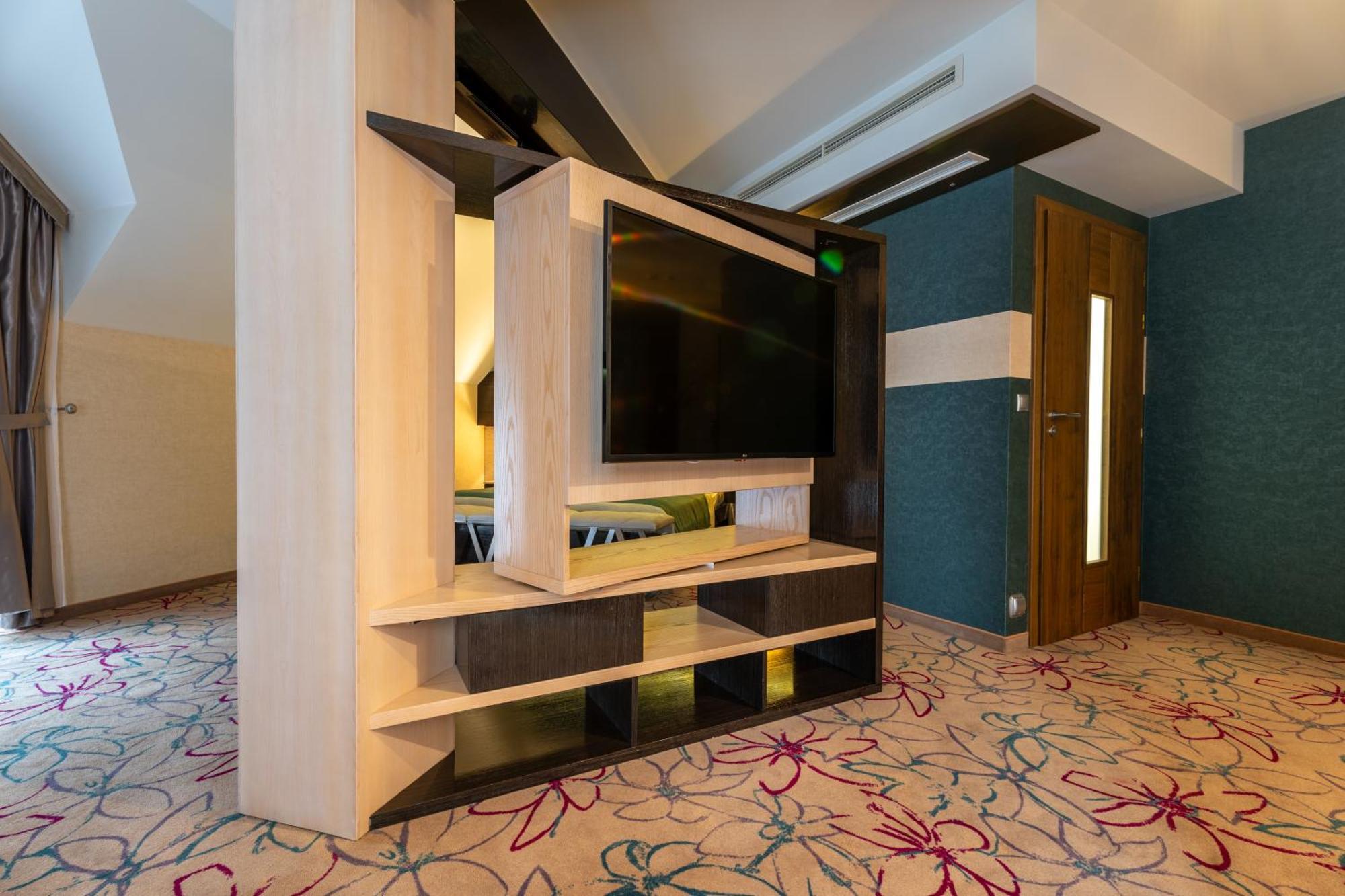 Hotel & Spa Czarny Gron Rzyki Oda fotoğraf