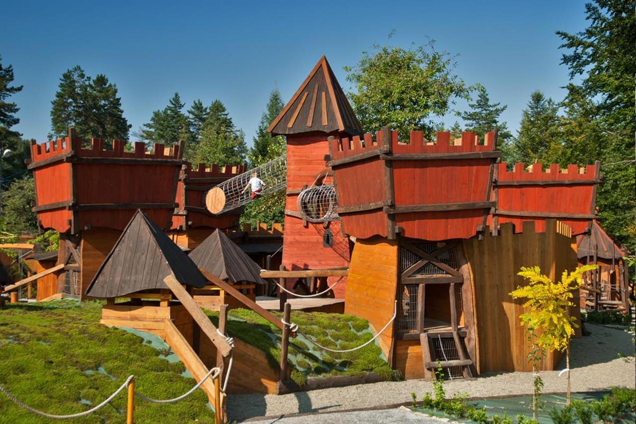 Hotel & Spa Czarny Gron Rzyki Dış mekan fotoğraf