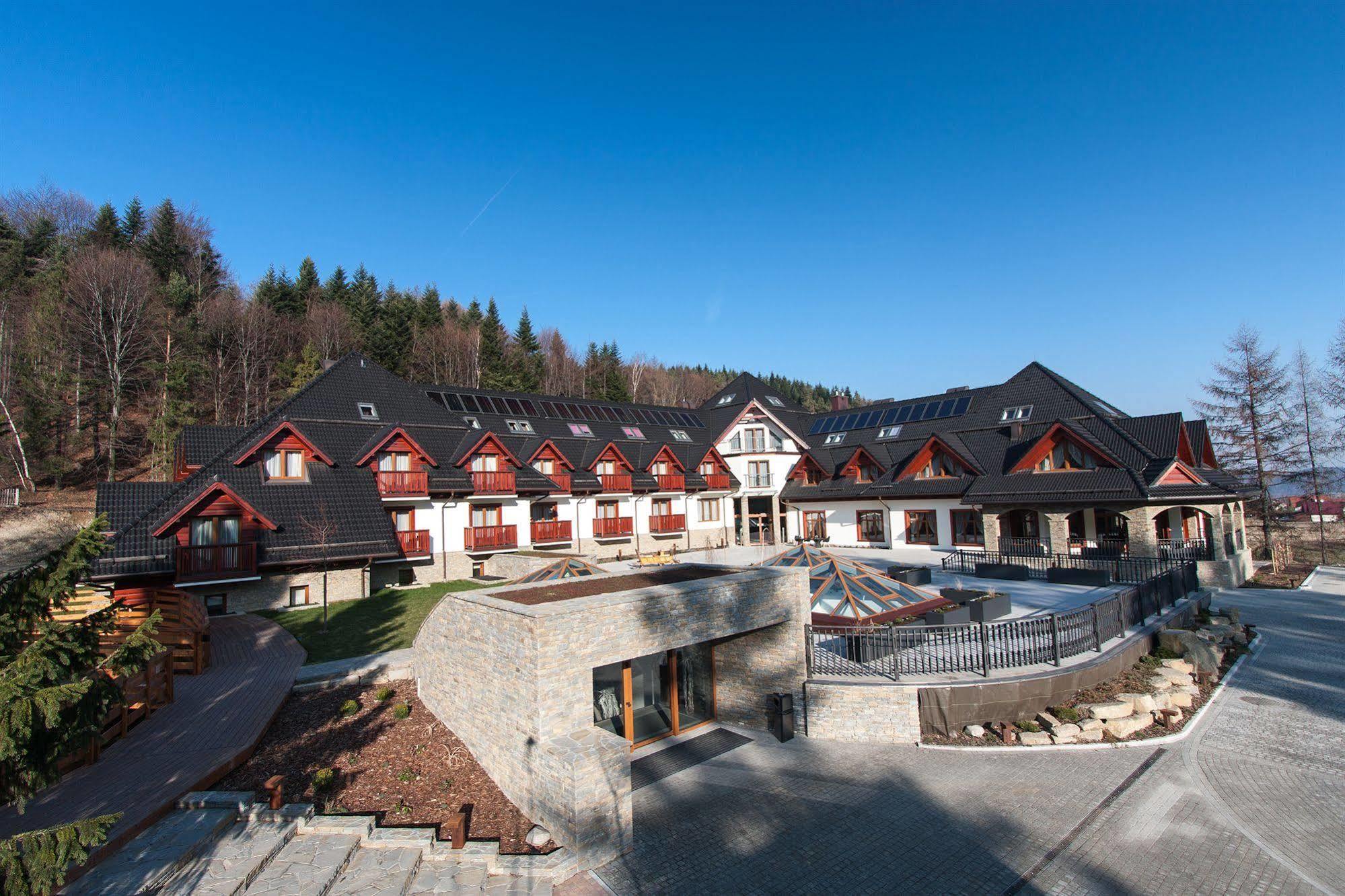 Hotel & Spa Czarny Gron Rzyki Dış mekan fotoğraf