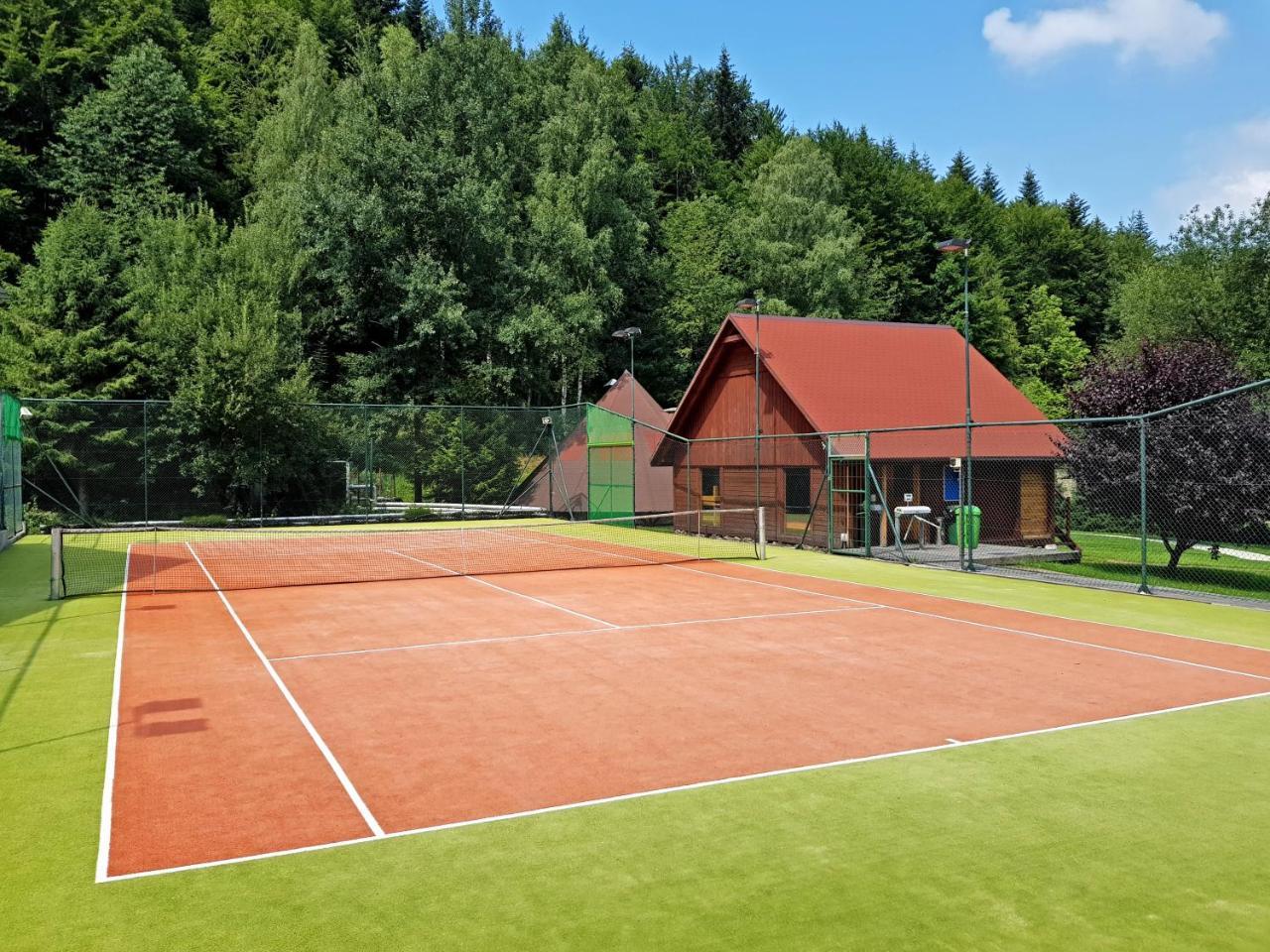 Hotel & Spa Czarny Gron Rzyki Dış mekan fotoğraf